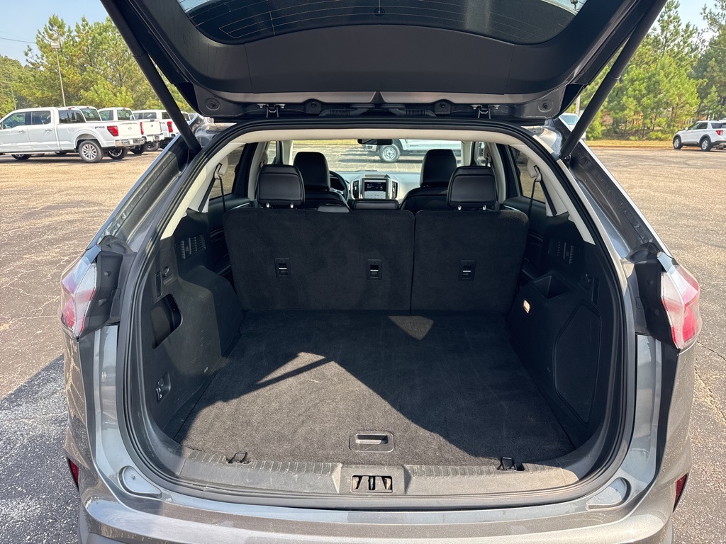 2024 Ford Edge Titanium photo 7