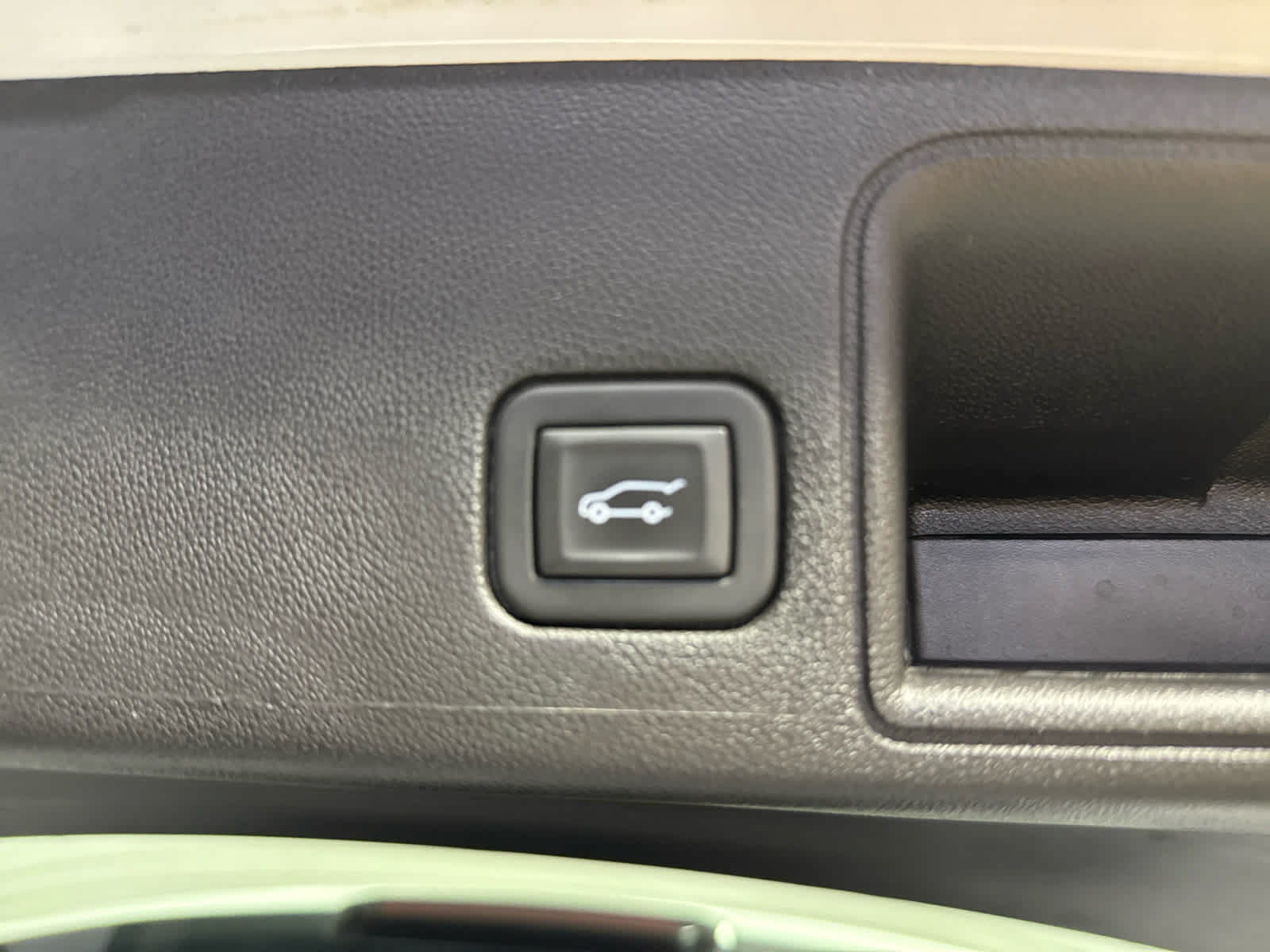 2024 Gmc Terrain SLT photo 14