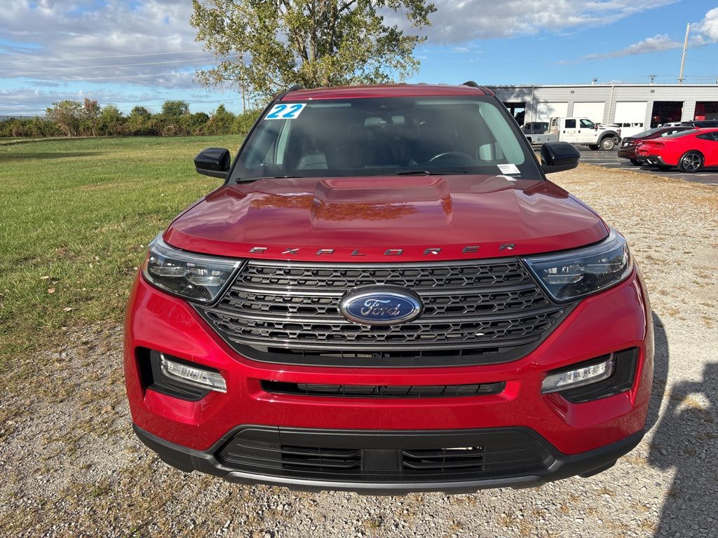 2022 Ford Explorer XLT photo 5
