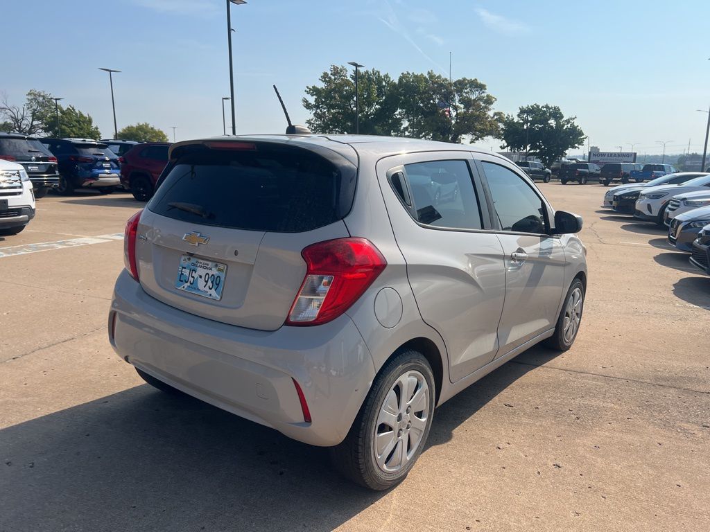2017 Chevrolet Spark LS photo 3