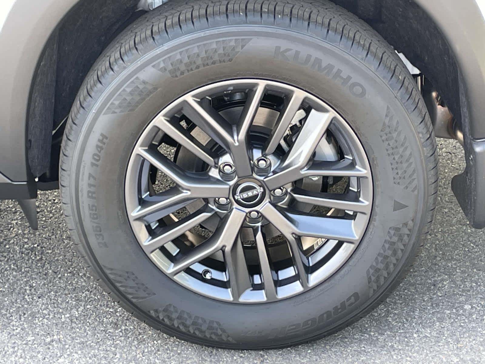 2026 Nissan Rogue S photo 4