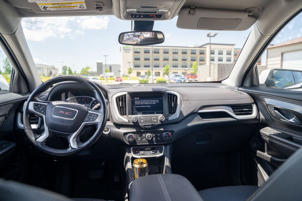2022 Gmc Terrain SLT photo 16