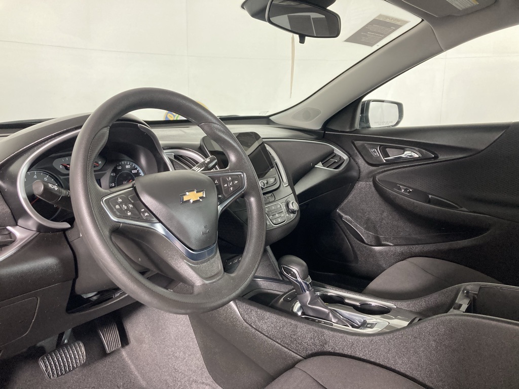 2024 Chevrolet Malibu 1LT photo 11