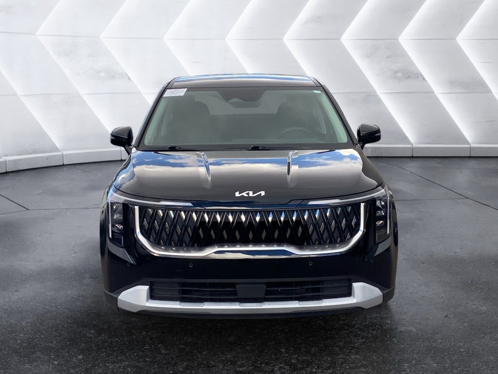 2025 Kia Carnival LXS photo 2
