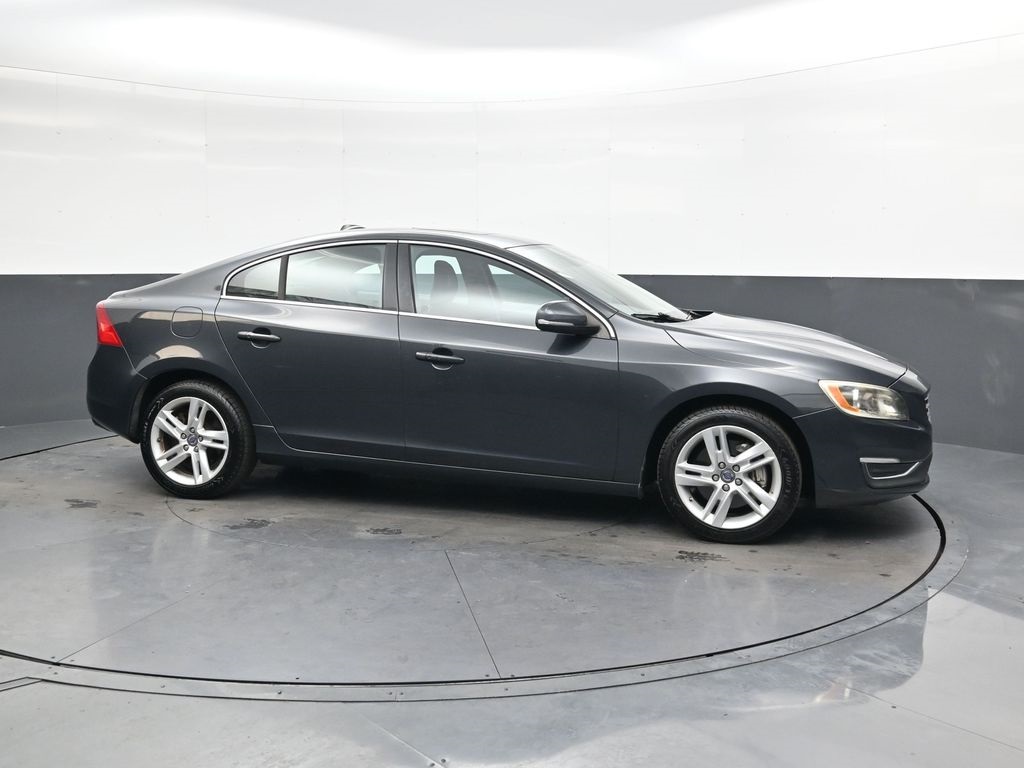 2014 Volvo S60 T5 photo 2