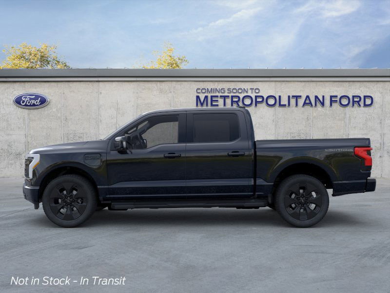 2025 Ford F-150 Lightning Platinum photo 3