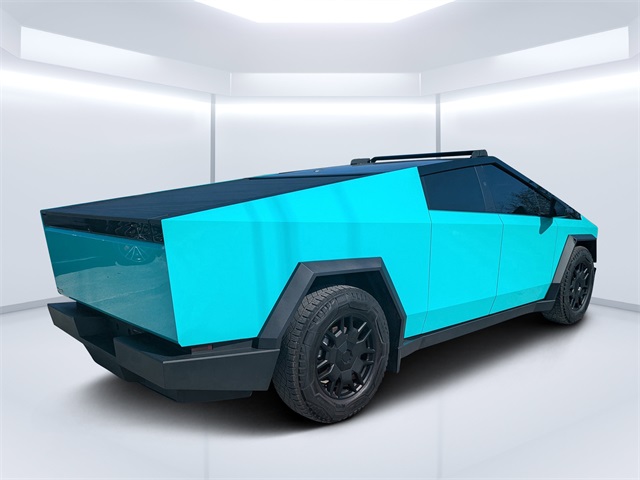 2024 Tesla Cybertruck photo 3