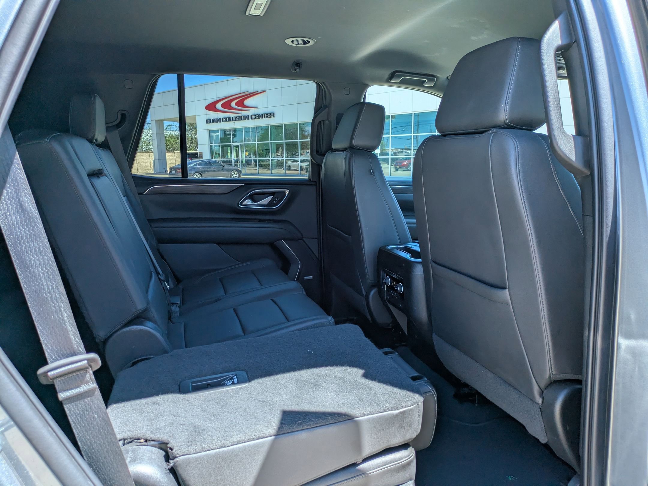2022 Chevrolet Tahoe Z71 photo 25