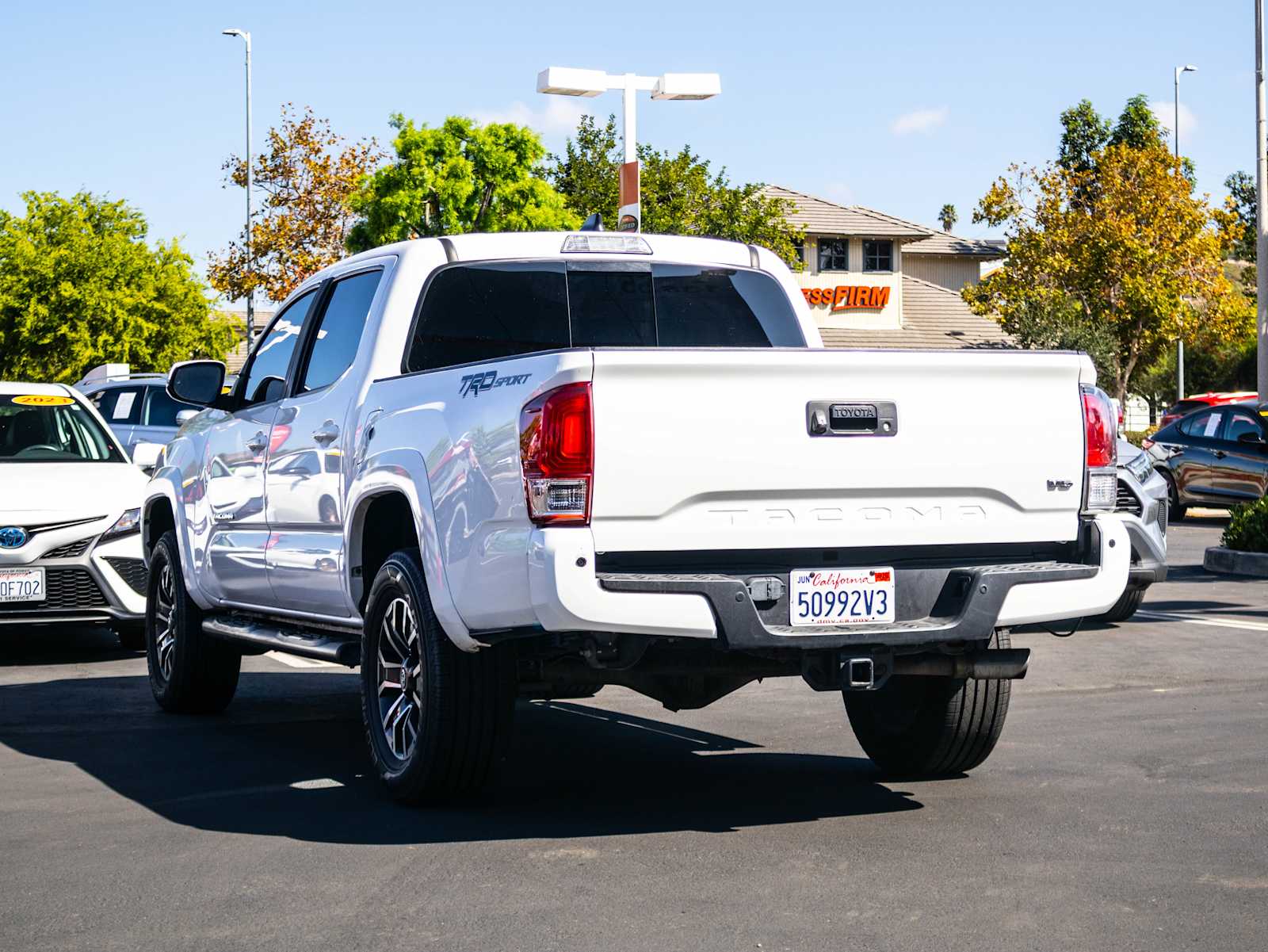 2021 Toyota Tacoma TRD Sport photo 3
