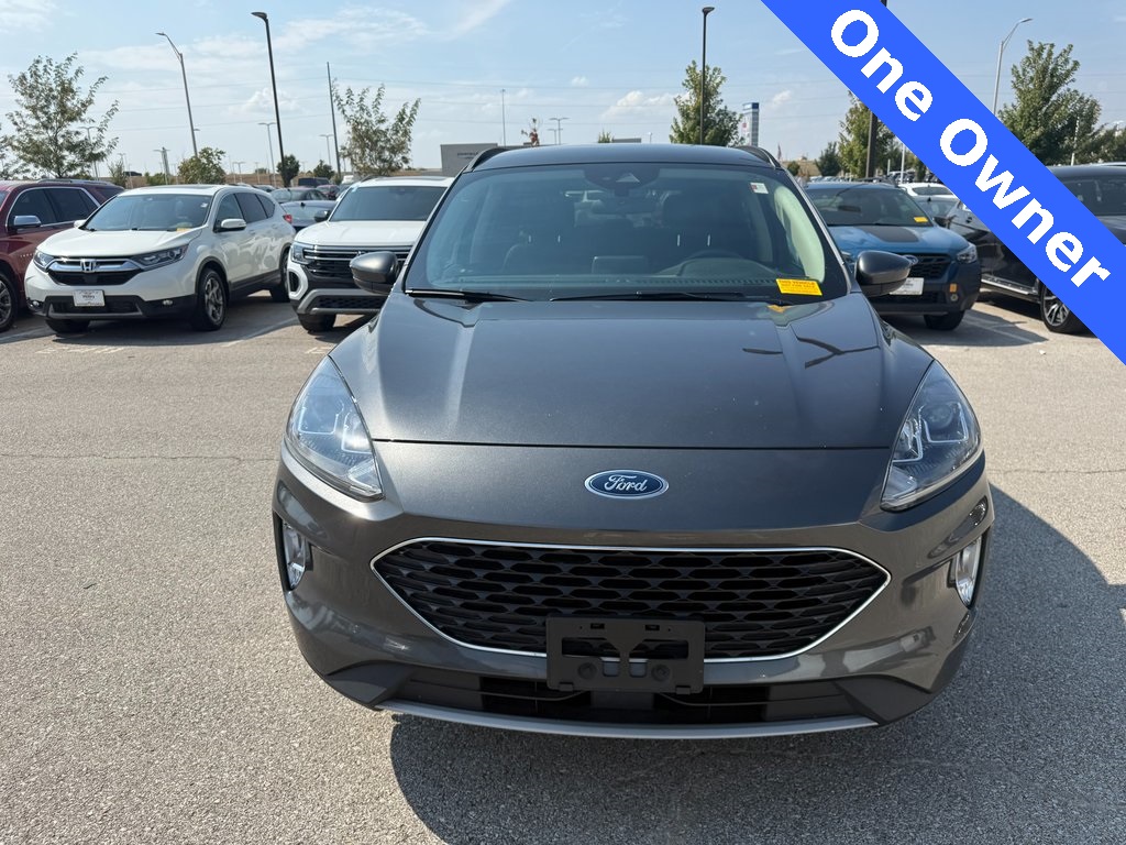 2020 Ford Escape SEL photo 2