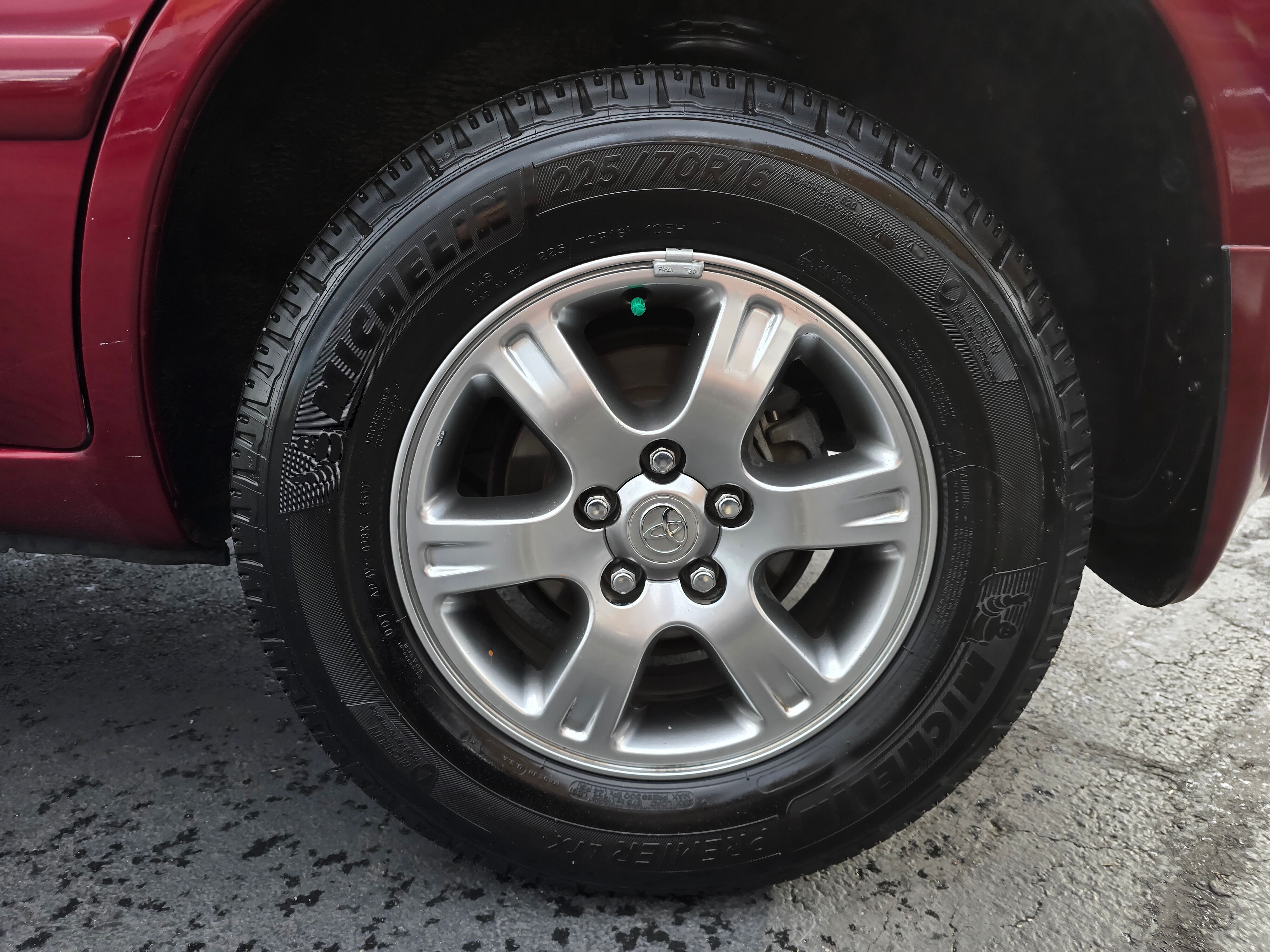 2006 Toyota Highlander Base photo 3