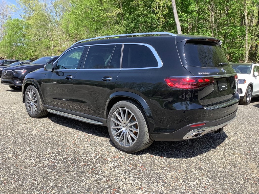 2024 Mercedes Benz GLS 580 4MATIC photo 5