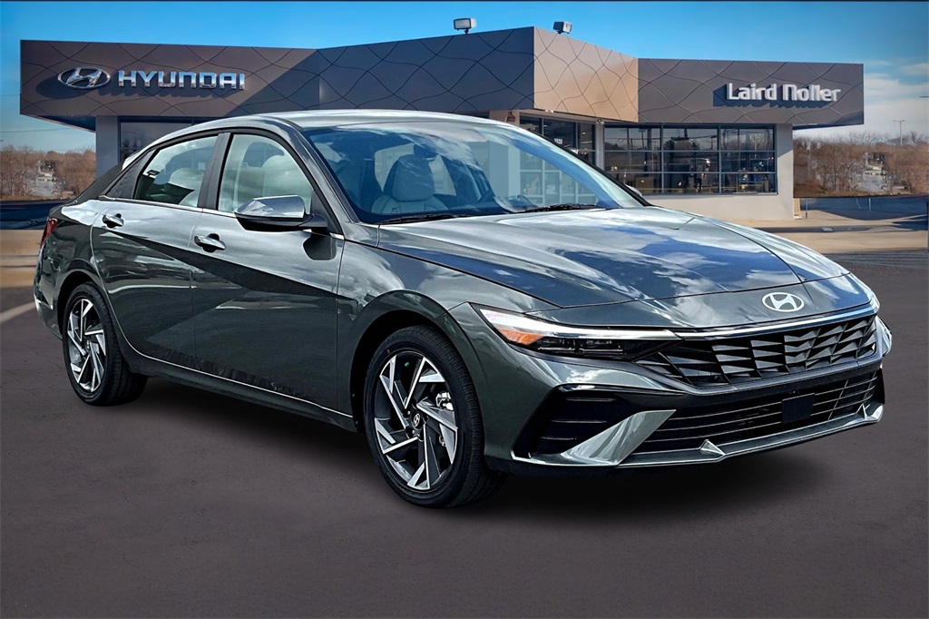 2025 Hyundai Elantra Hybrid Limited photo 2