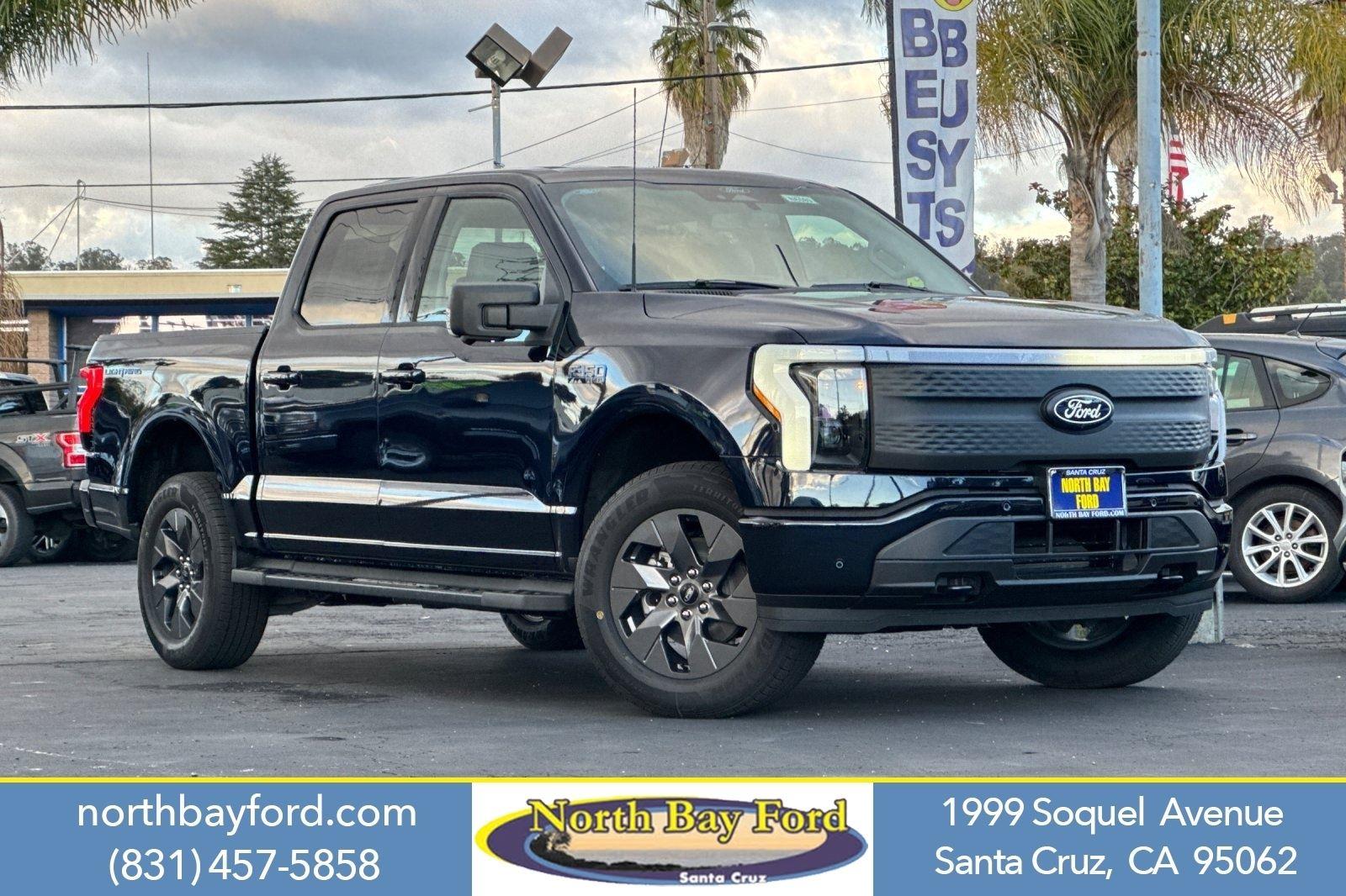 2025 Ford F-150 Lightning Flash's photo