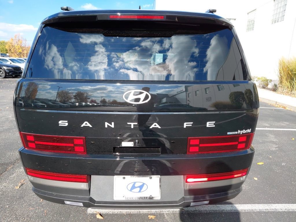 2026 Hyundai Santa Fe Limited photo 4