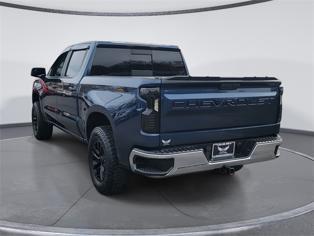 2019 Chevrolet Silverado 1500 LT photo 4