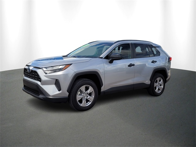 2024 Toyota RAV4 Hybrid LE photo 2