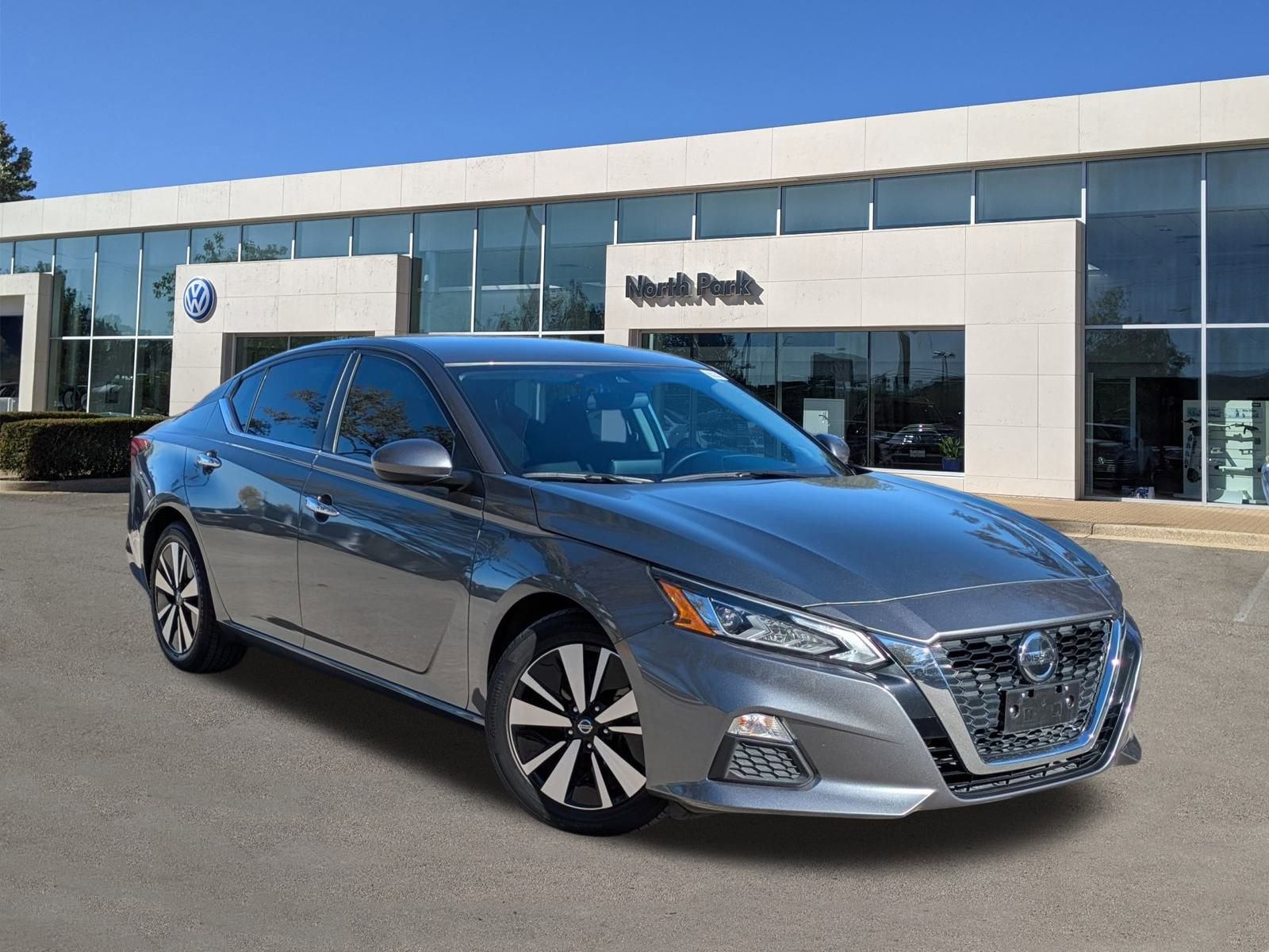 2022 Nissan Altima SV