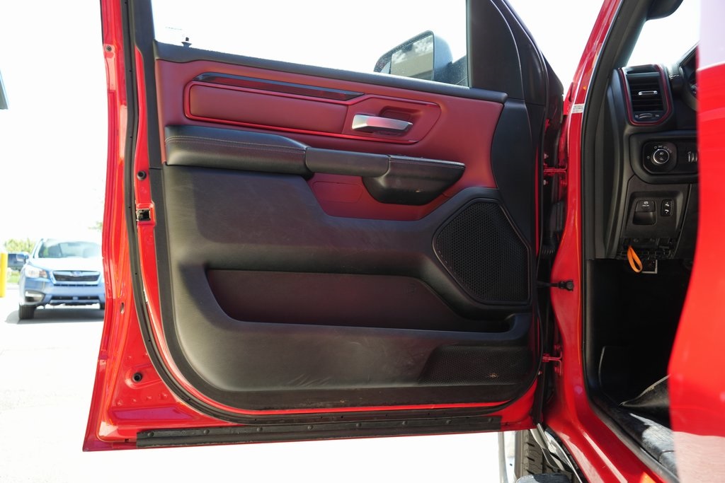 2020 Ram 1500 Rebel photo 32
