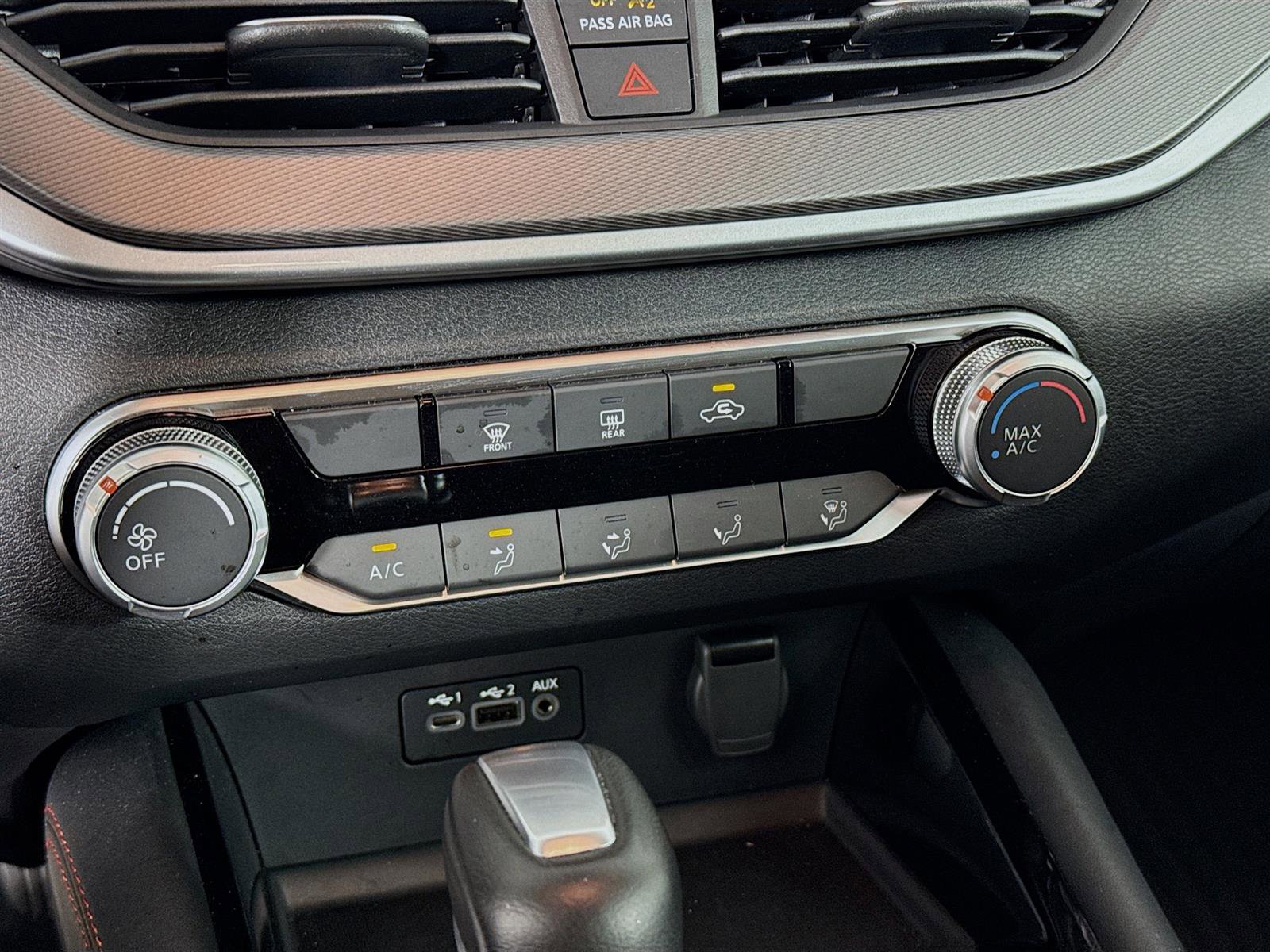 2025 Nissan Altima SR photo 16