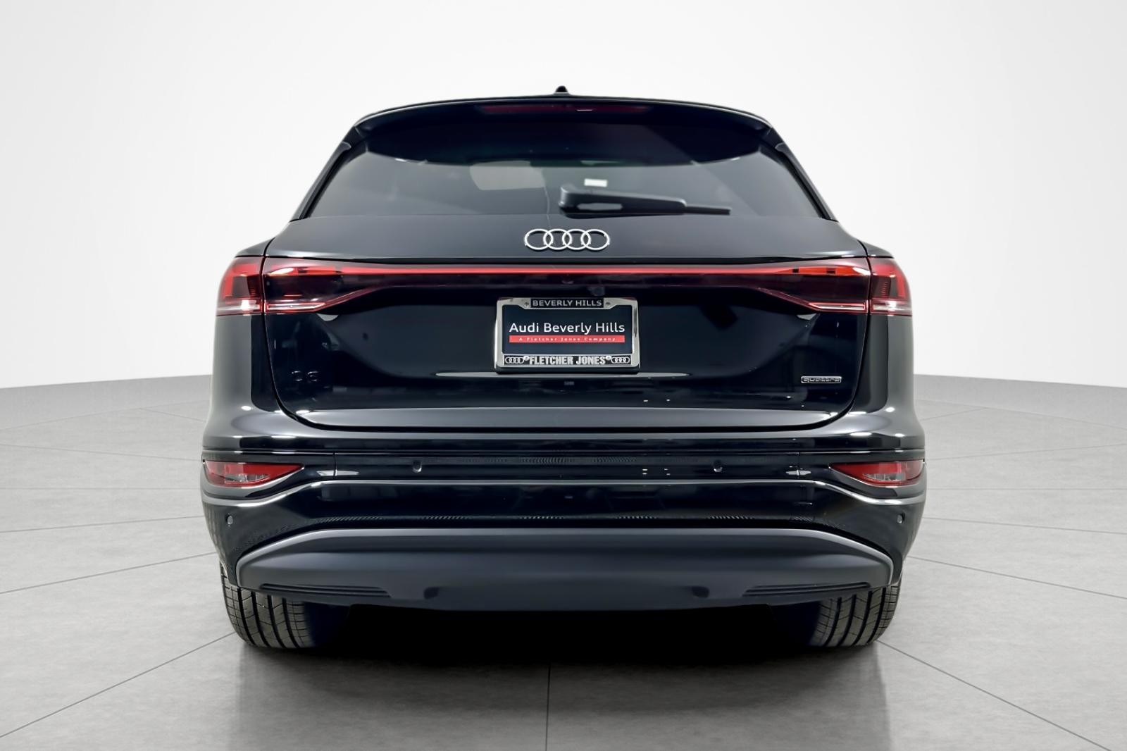 2025 Audi Q6 E-tron Premium photo 4