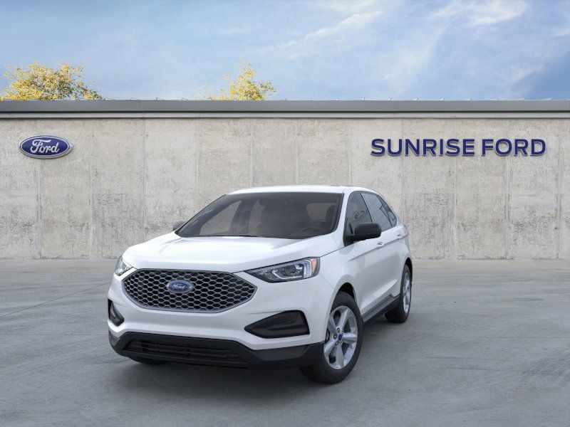 2024 Ford Edge SE photo 2