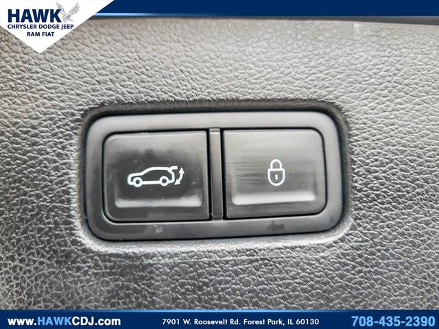 2024 GENESIS GV80 - Image 19