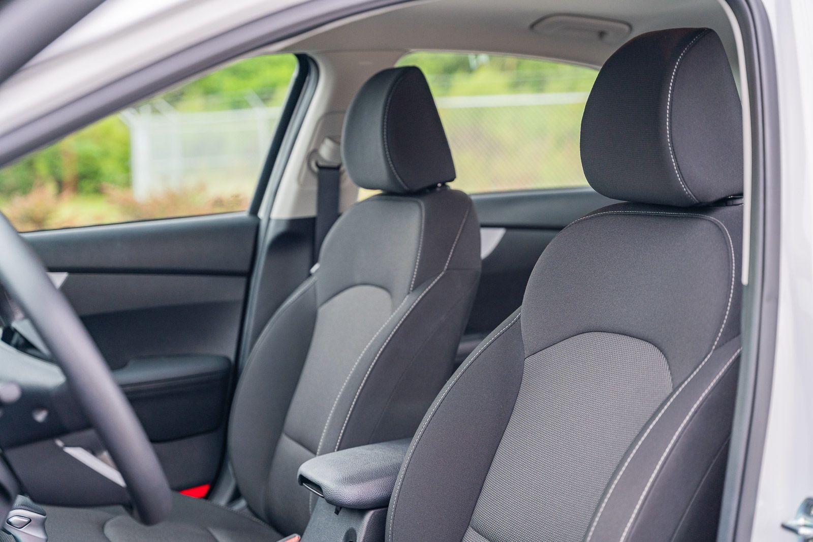 2024 Kia Forte LXS photo 18