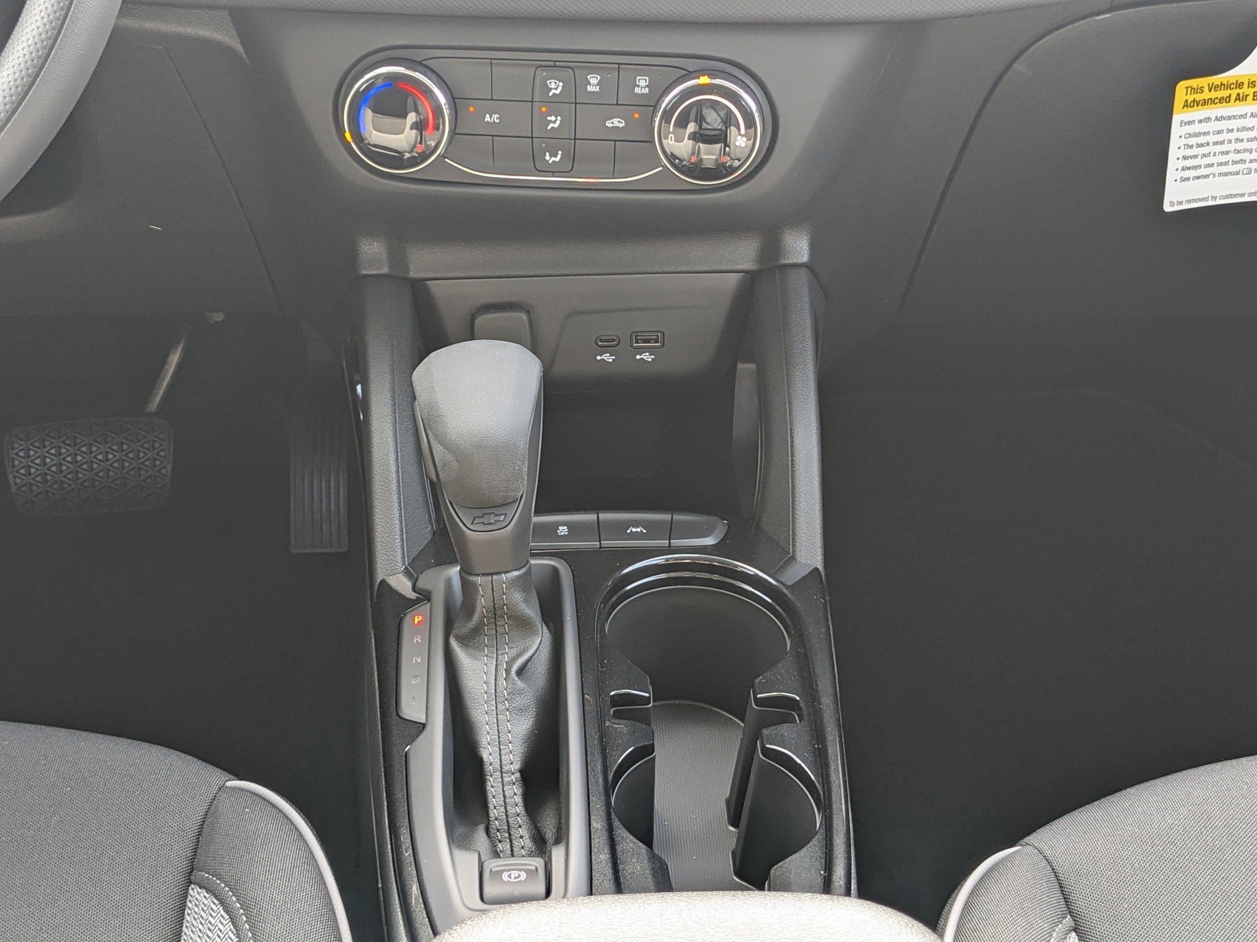 2025 Chevrolet Trailblazer LS photo 15