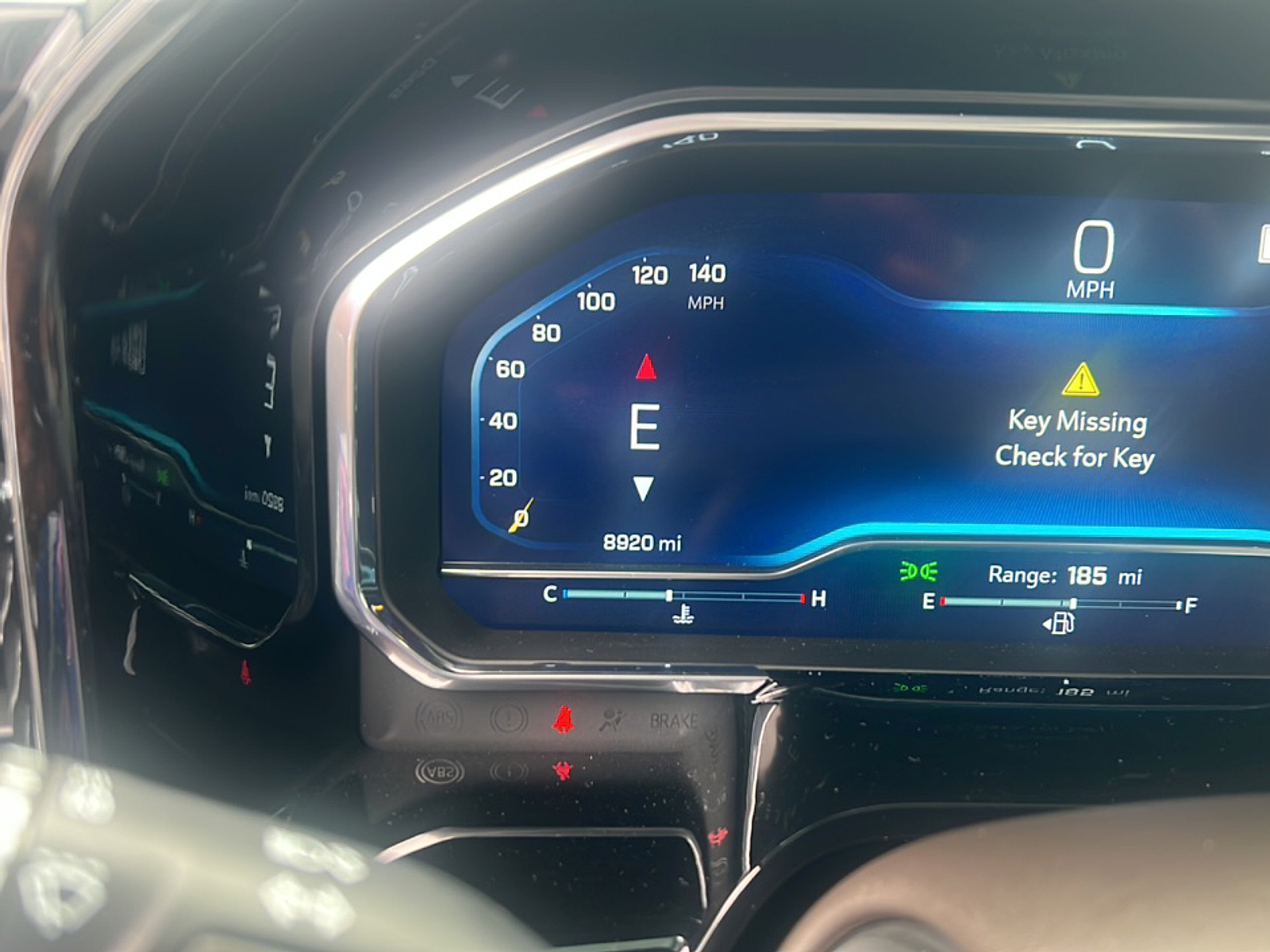 2022 Chevrolet Silverado 1500 RST photo 6