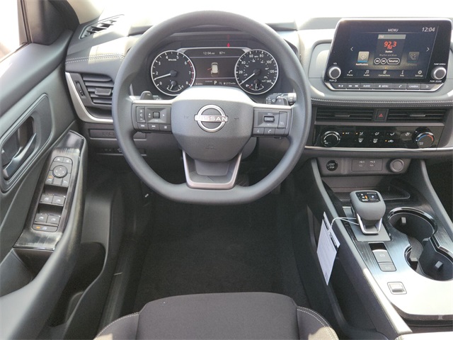 2026 Nissan Rogue S photo 8
