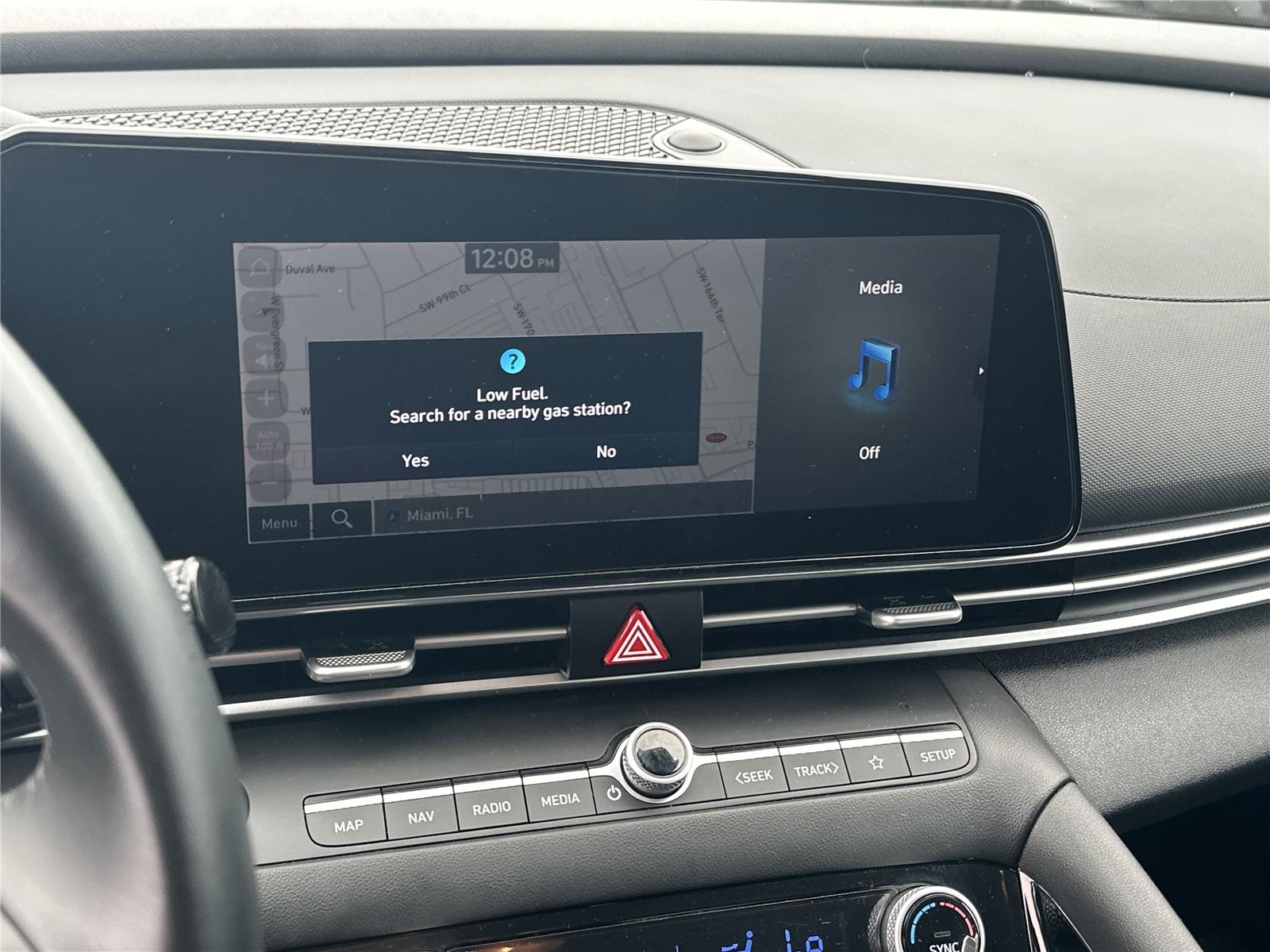 2023 Hyundai Elantra SEL photo 14
