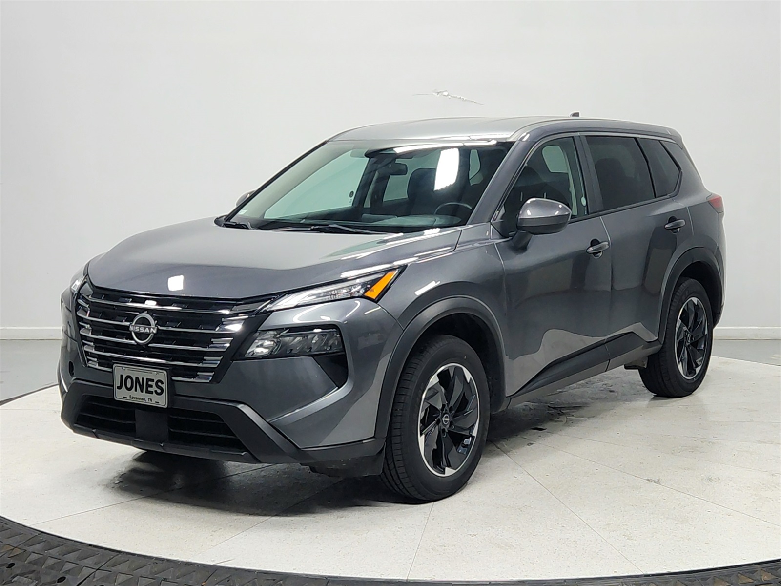 2024 Nissan Rogue SV photo 2