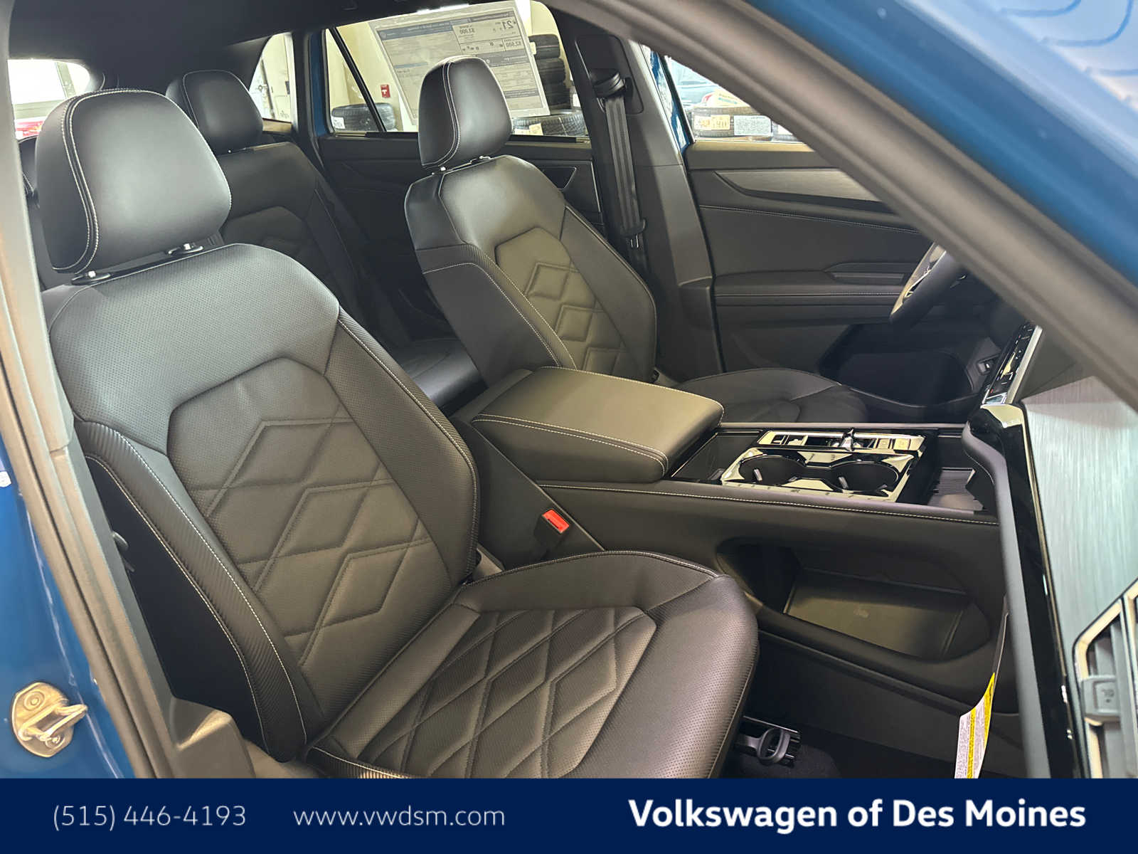 2025 Volkswagen Atlas Cross Sport SE Technology photo 13