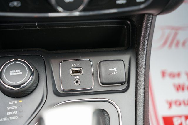 2020 JEEP CHEROKEE - Image 16