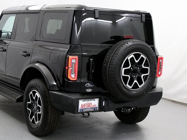 2025 Ford Bronco Outer Banks photo 7