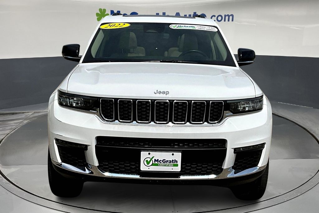 2022 Jeep Grand Cherokee Limited photo 2