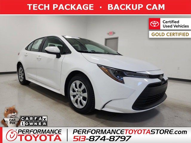 2023 Toyota Corolla LE's photo