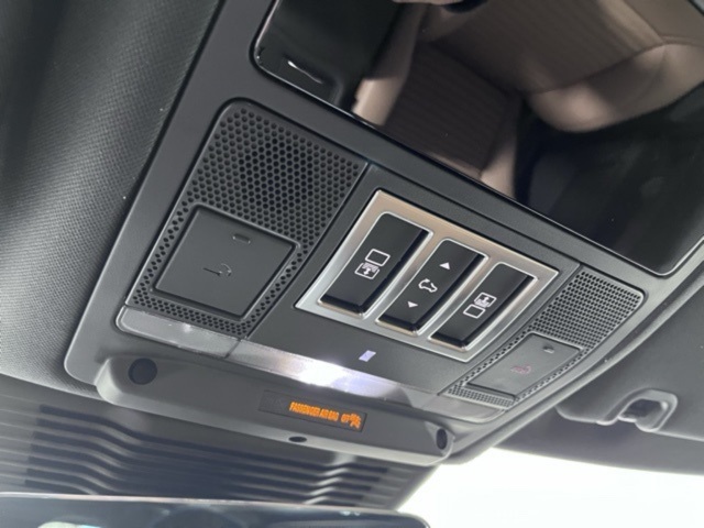 2025 Land Rover Discovery SE photo 21