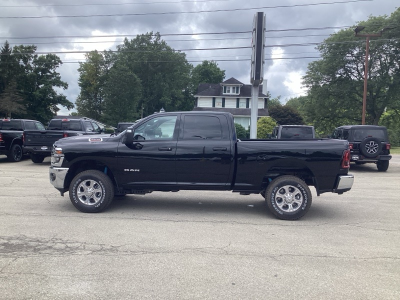 2026 Ram 2500 Big Horn photo 4