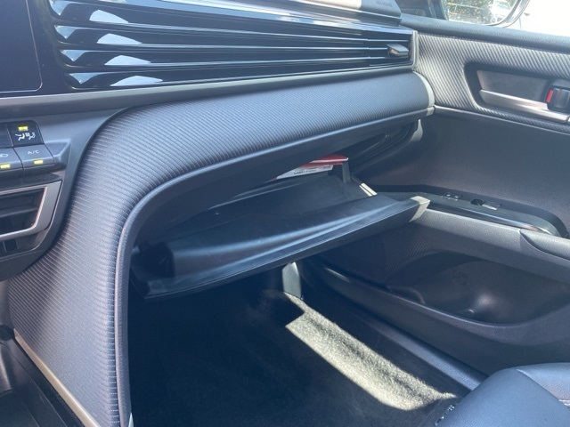 2025 Toyota Camry SE photo 30