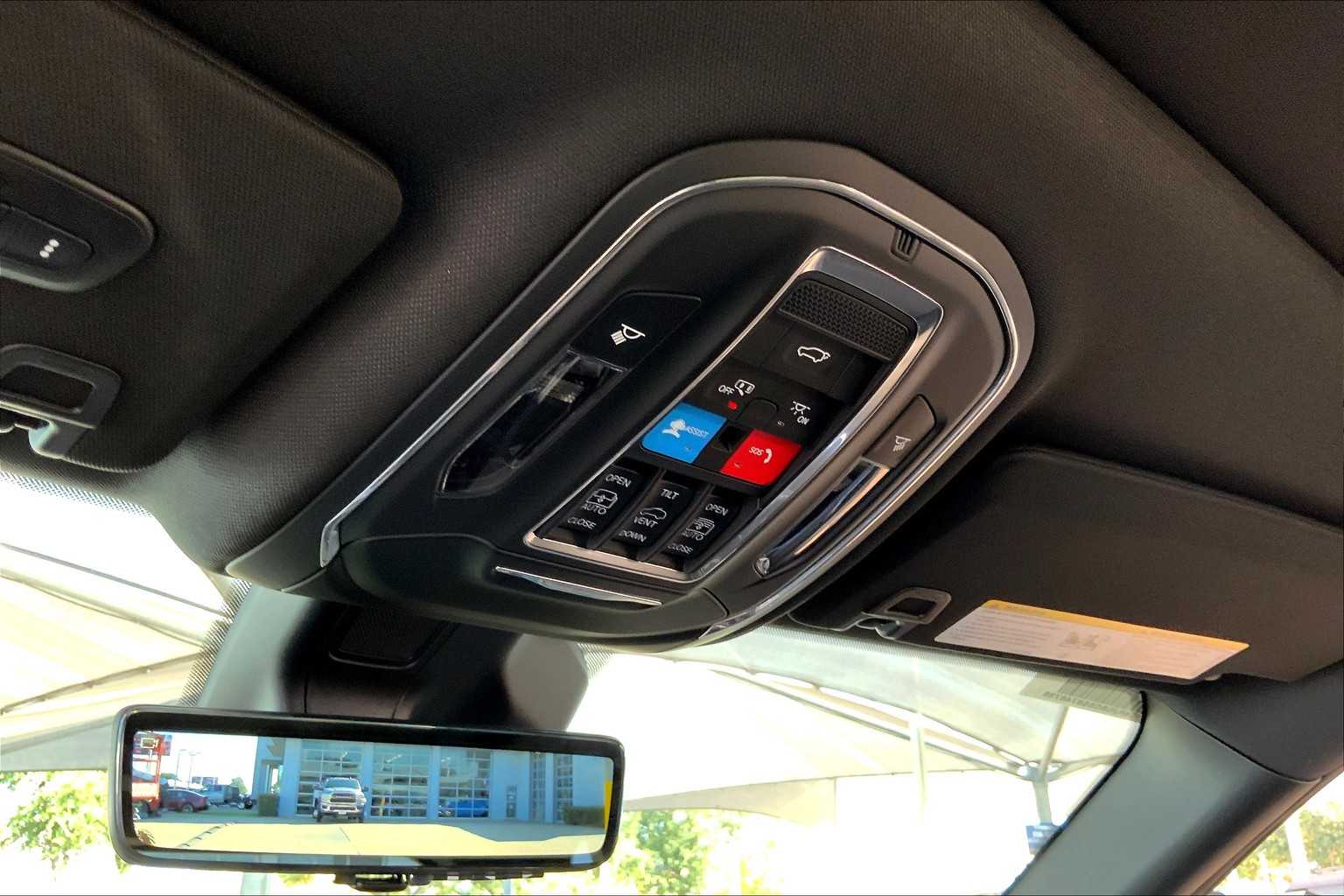 2025 Jeep Grand Cherokee Limited photo 14
