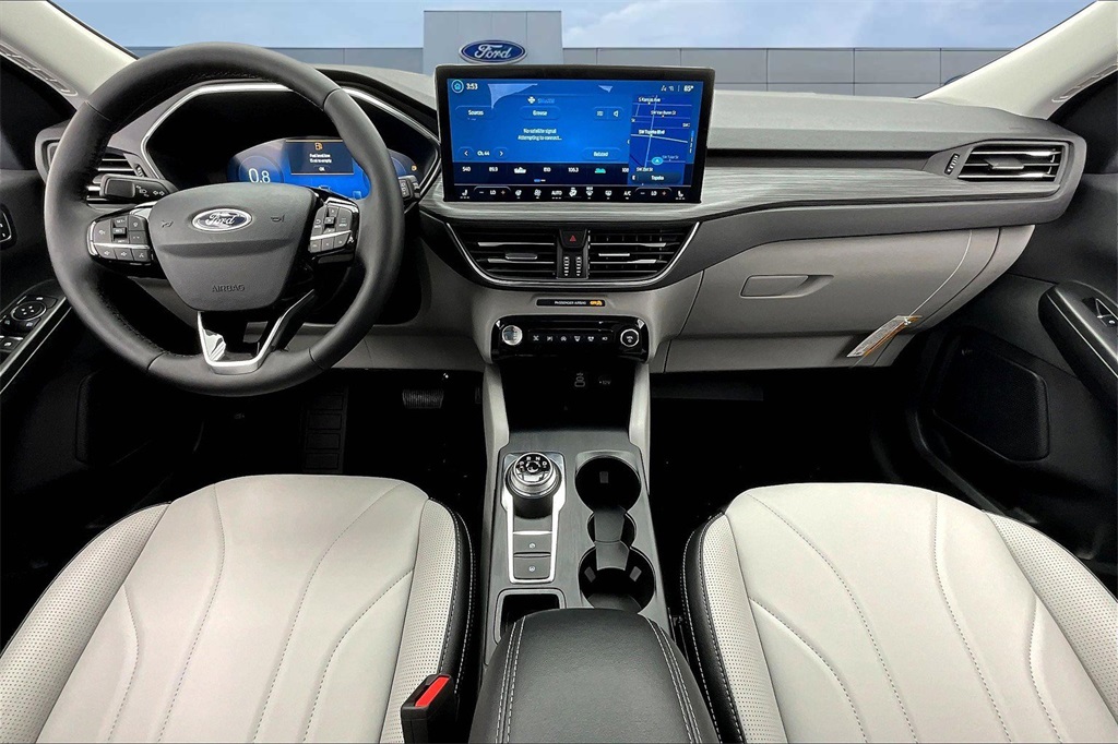 2025 Ford Escape Platinum photo 5