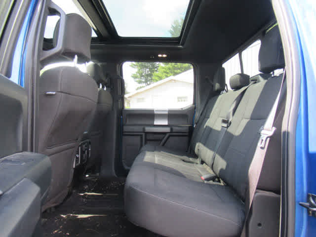 2015 Ford F-150 XLT photo 4