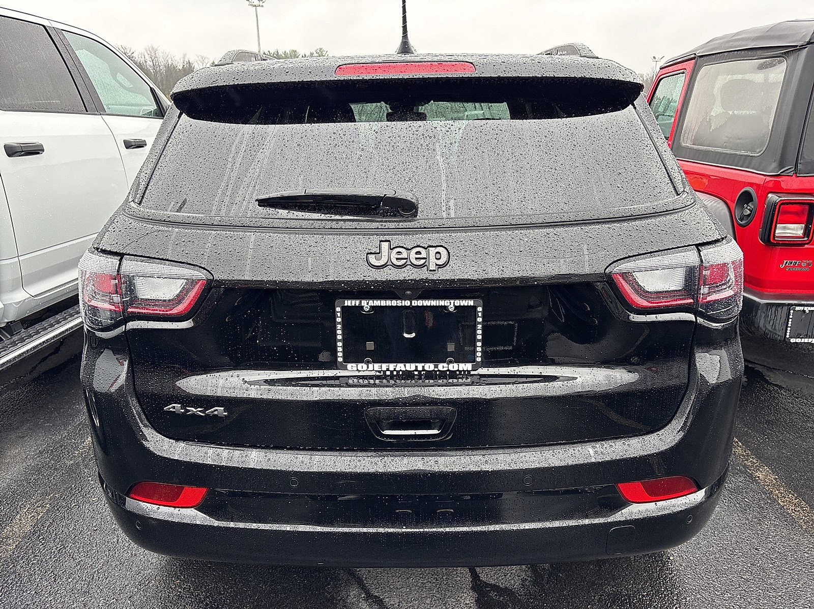 2024 Jeep Compass Limited photo 3