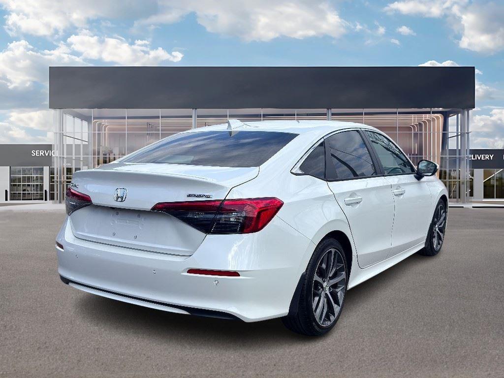 2024 Honda Civic Touring photo 4