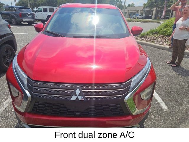 2023 Mitsubishi Eclipse Cross SE photo 6