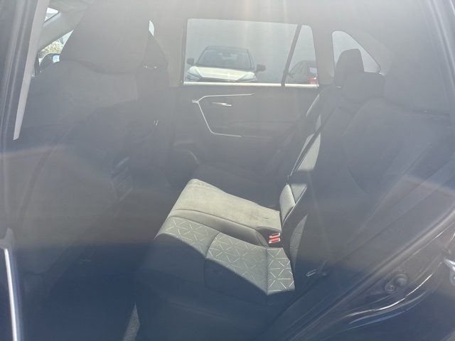 2023 Toyota RAV4 XLE photo 10