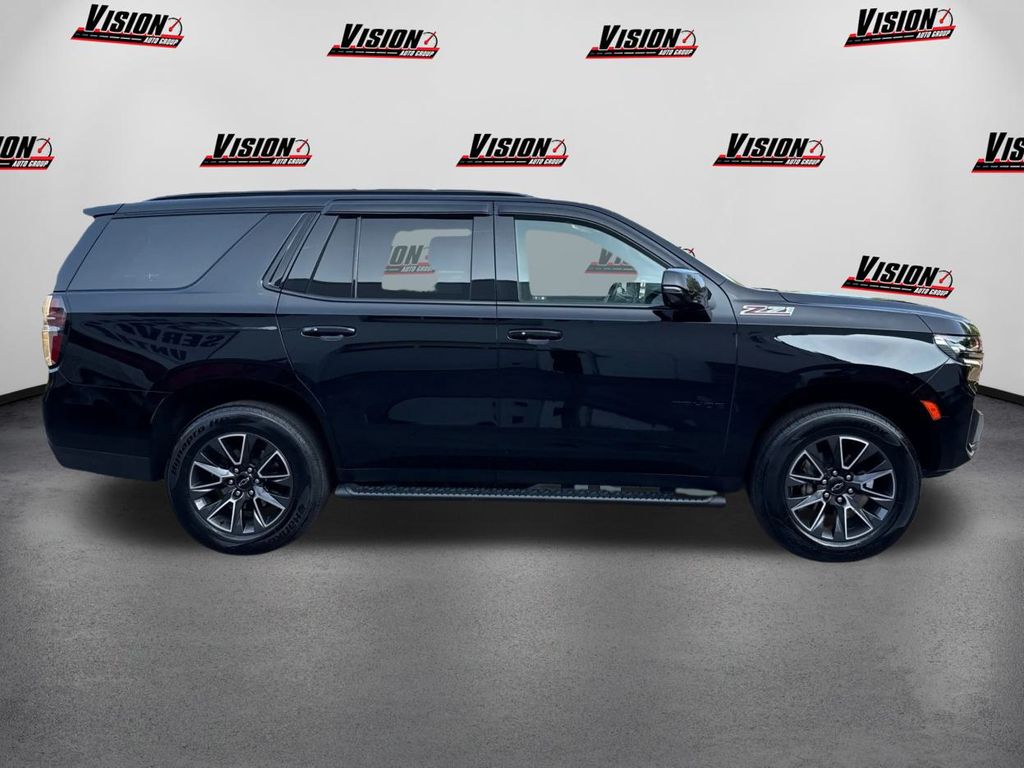 2021 Chevrolet Tahoe Z71 photo 4