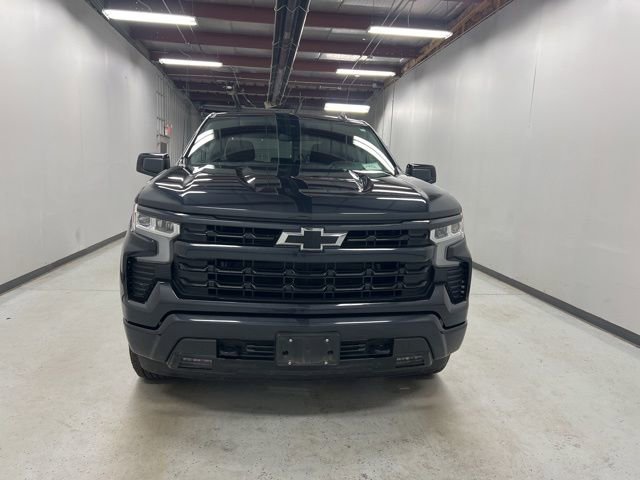 2023 Chevrolet Silverado 1500 photo 2